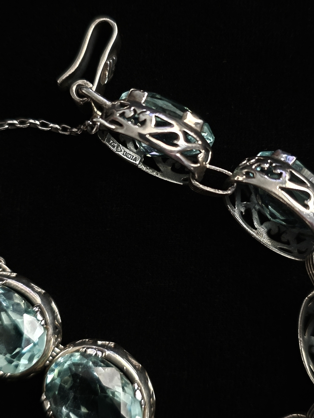 Silpada Sterling Silver and Aqua Blue Glass Lagoon Bracelet - Picture 5 of 5